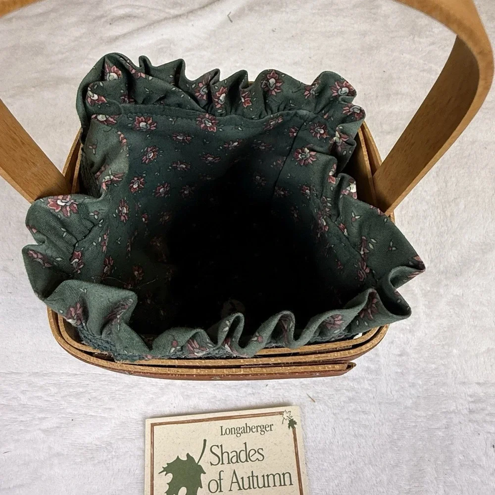 Longaberger 1992 Bittersweet Basket Shades of Autumn Liner Vintage USA Signed